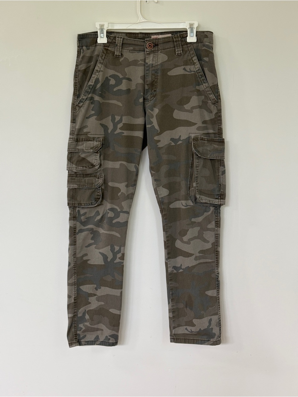 Wrangler Men’s Camo Cargo Pants 30x30 Regular Taper Utility Workwear